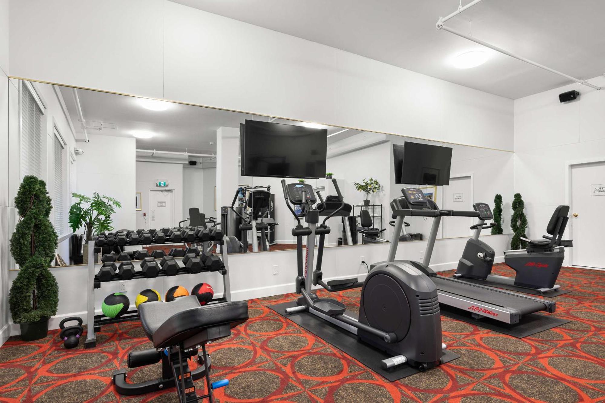 Trail Crown Columbia Hotel; BW Premier Collection מראה חיצוני תמונה